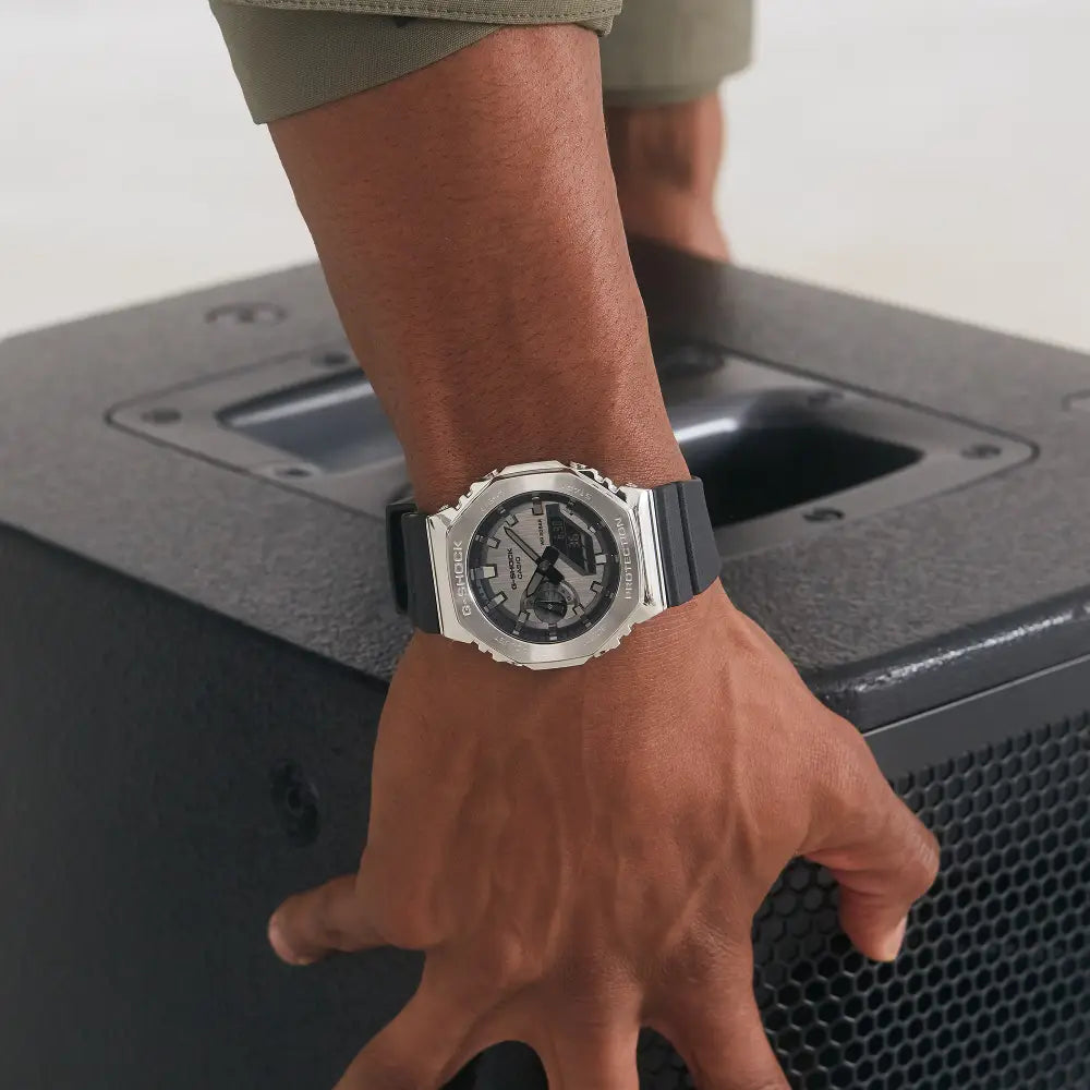 Casio G-Shock GM-2100-1A resin strap and buckle detail