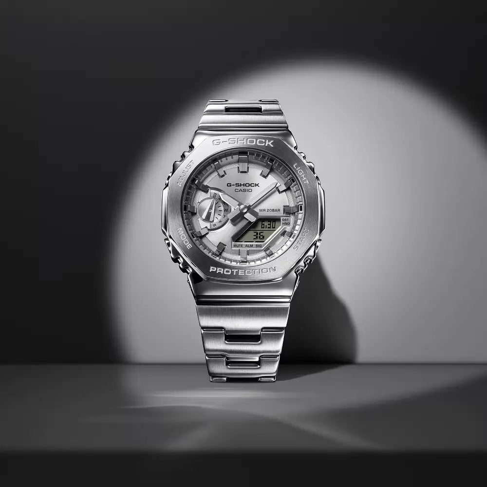 G-Shock-Casio G-Shock GM-2110D-7A Silver Dial Stainless Steel Bracelet Men's Watch-Wristbear-3