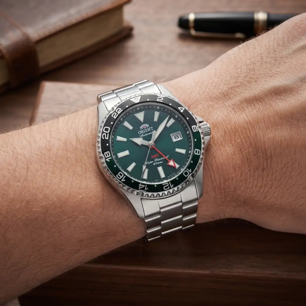 Orient-Orient Mako RA-BC0002E GMT Automatic Green Dial Stainless Steel Sapphire 200M Men's Watch-Wristbear-2