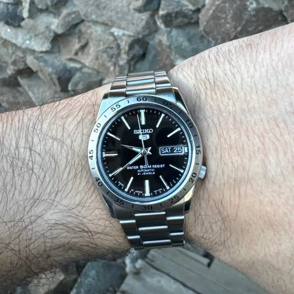 Seiko-Seiko 5 SNKE01J1 Automatic Black Dial Made in Japan Stainless Steel Men's Watch-Wristbear-2