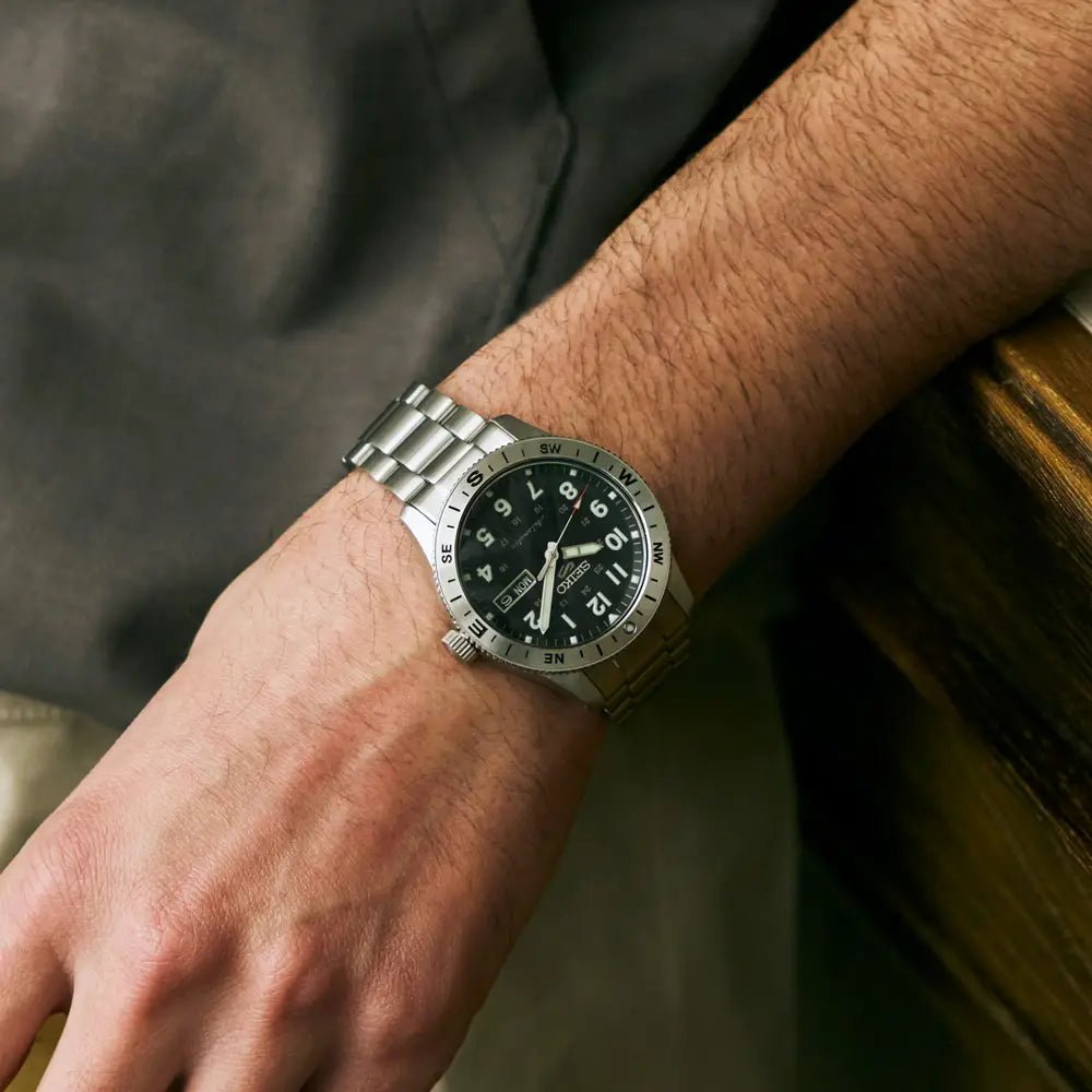 Seiko-Seiko 5 Sports Field HDB006K1 Automatic Black Dial Compass Bezel Stainless Steel Men’s Watch-Wristbear-3