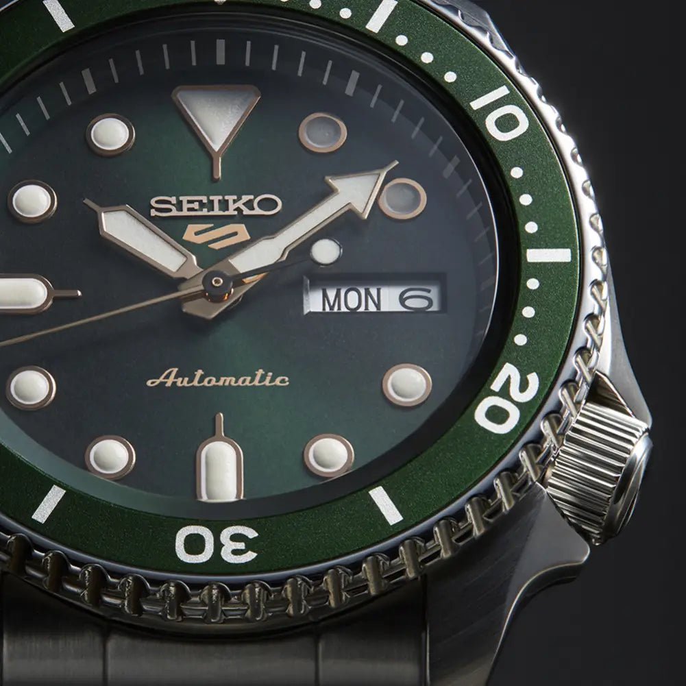 Seiko-Seiko 5 Sports SKX Series SRPD63K1 Automatic Green Dial Stainless Steel Men's Watch-Wristbear-2