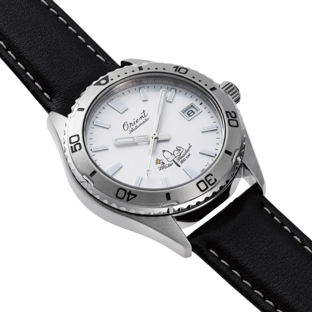 Orient Mako 40 x Peanuts 75th Anniversary Limited Edition RA-AC0Q08S Automatic White Dial Leather Strap Men’s Watch - shop_name WristbearRA-AC0Q08S